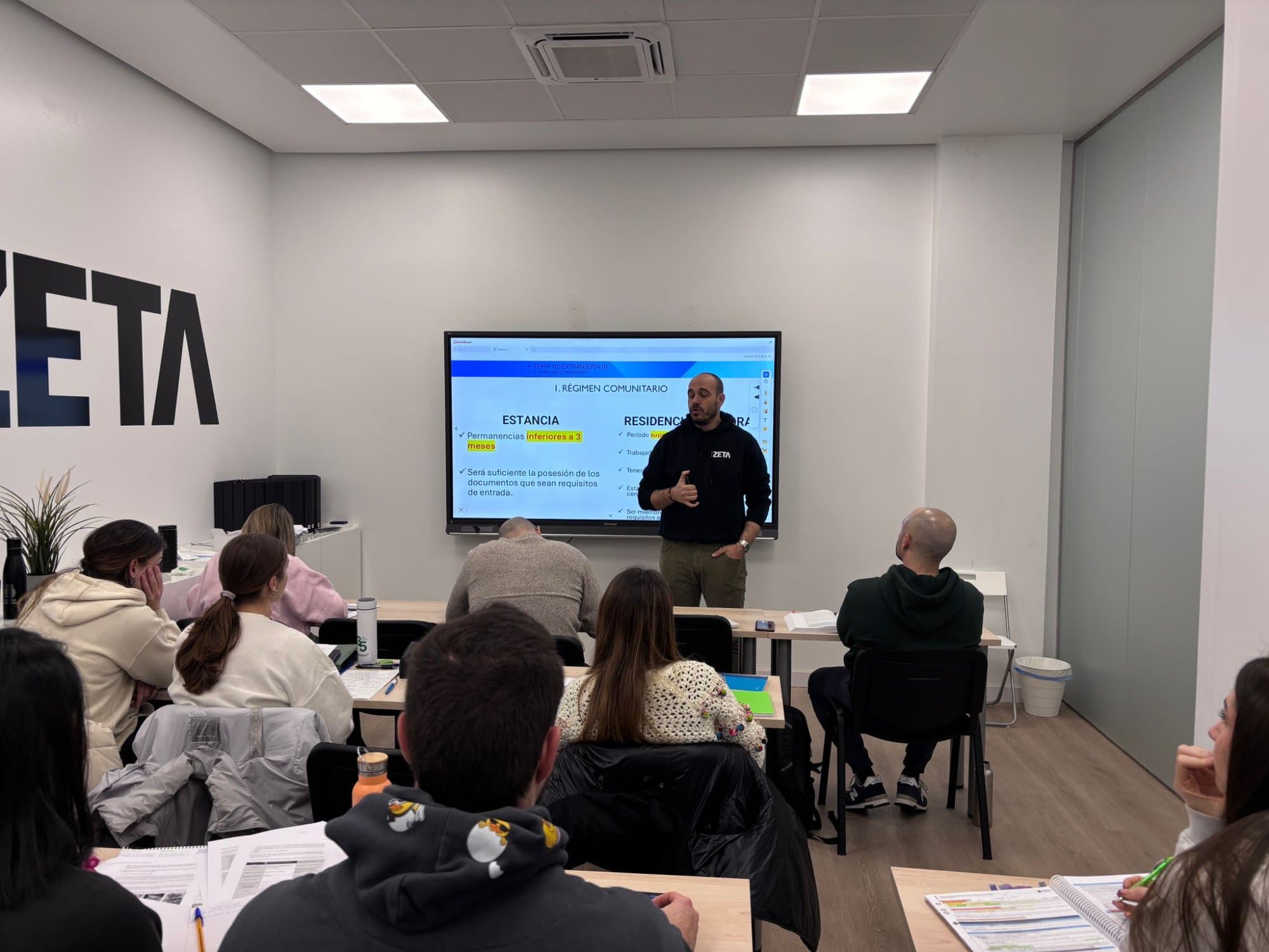 Clase de tutorización en IZ Academy